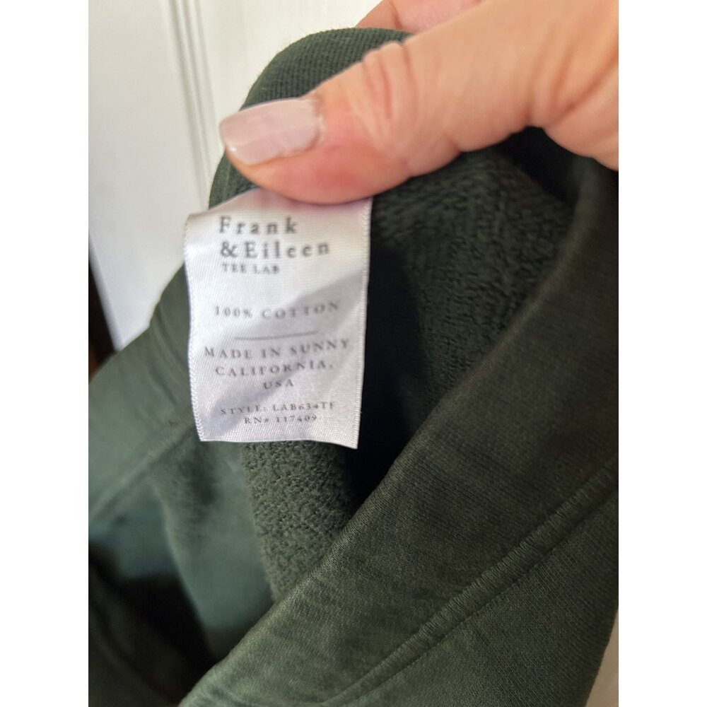 NWOT Frank & Eileen Catherine Favorite Capri Sweat pant dark green medium